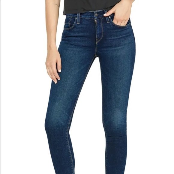 Hudson Jeans Denim - Hudson NICO Super Skinny Mid-rise Jeans in CHE, 26